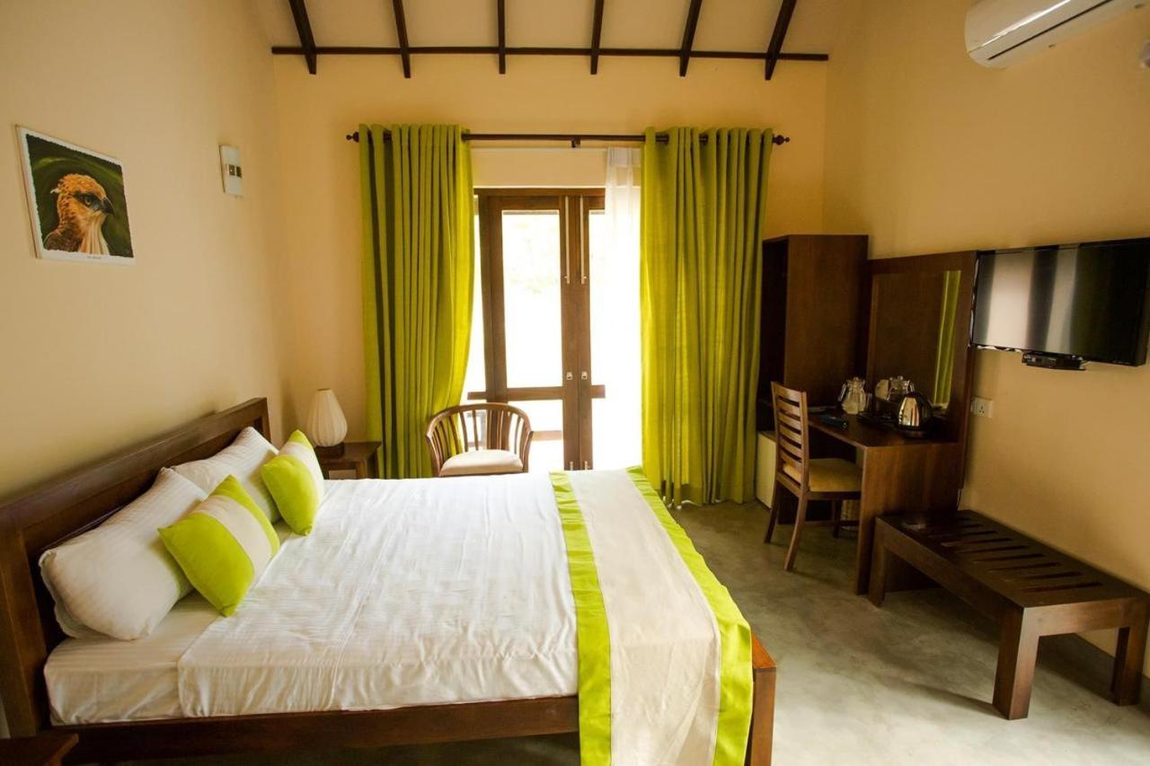 Yala Chalets By Lalan Leisure Kirinda  Bagian luar foto